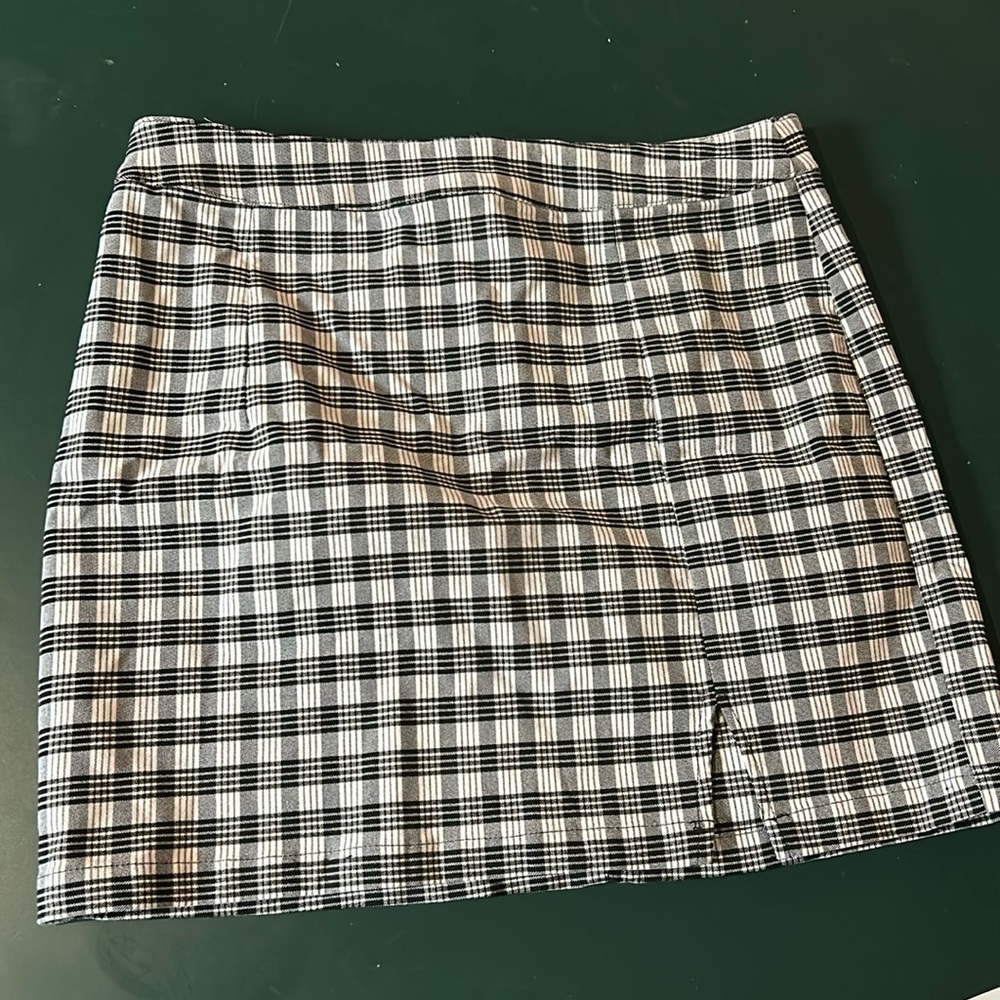 Garage mini skirt